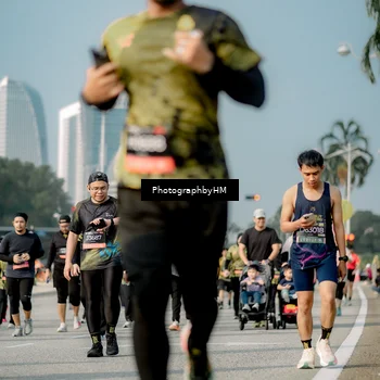 Runner Photo 6720363