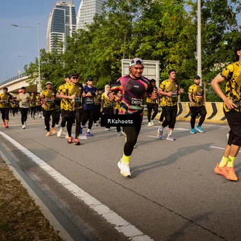 Runner Photo 6720374