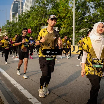 Runner Photo 6720425