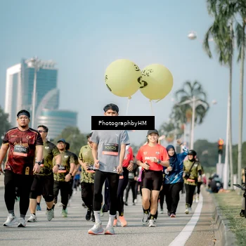 Runner Photo 6720442