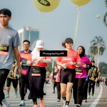 Runner Photo 6720479
