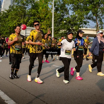 Runner Photo 6720484