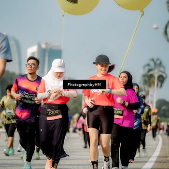 Runner Photo 6720494