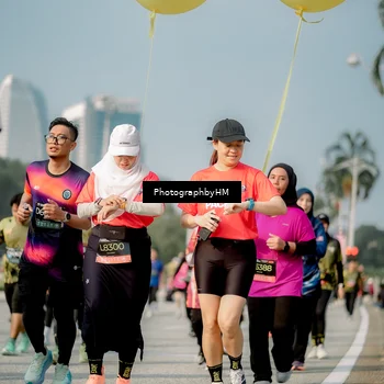 Runner Photo 6720498