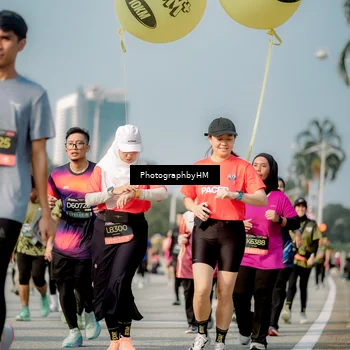 Runner Photo 6720499