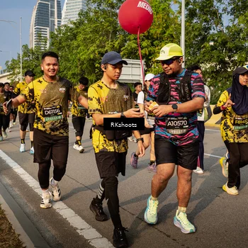 Runner Photo 6720505