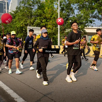Runner Photo 6720516