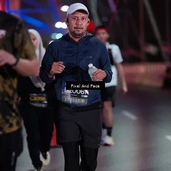 Runner Photo 6720521