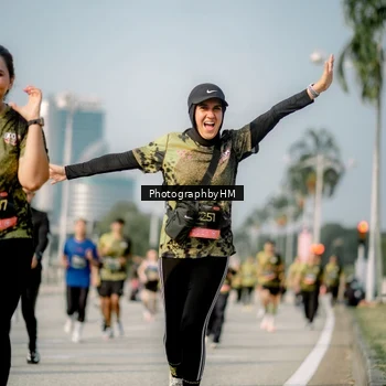 Runner Photo 6720536