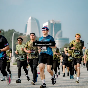 Runner Photo 6720574