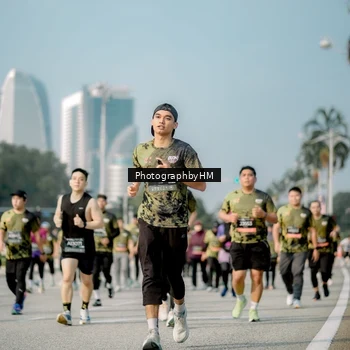 Runner Photo 6720640