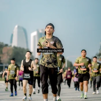 Runner Photo 6720644