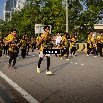 Runner Photo 6720665