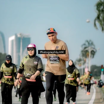 Runner Photo 6720685