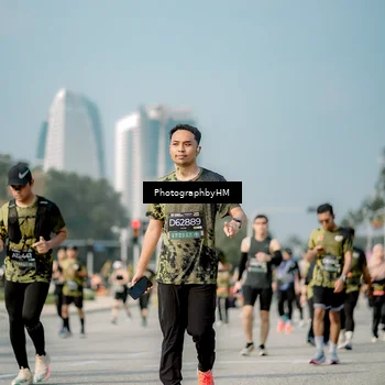 Runner Photo 6720695