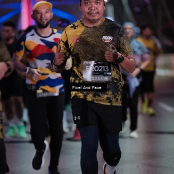 Runner Photo 6720698