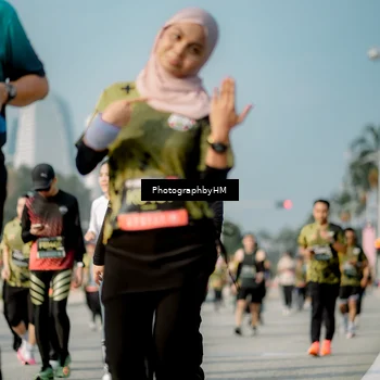 Runner Photo 6720699