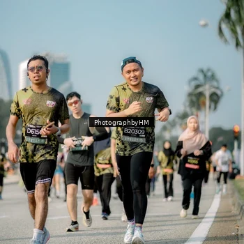 Runner Photo 6720711