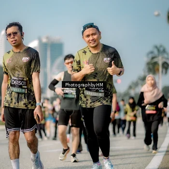Runner Photo 6720714