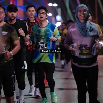 Runner Photo 6720725