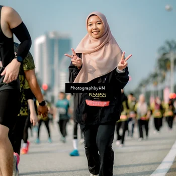 Runner Photo 6720737