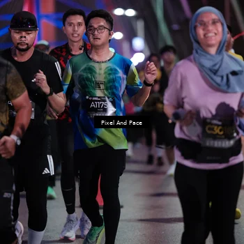Runner Photo 6720738