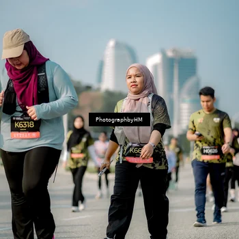 Runner Photo 6720758