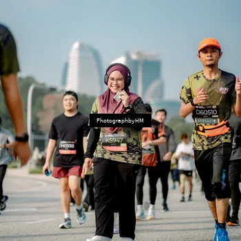 Runner Photo 6720791