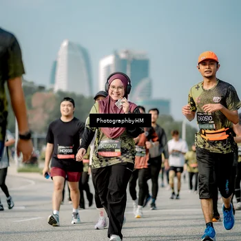 Runner Photo 6720793