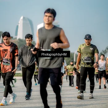 Runner Photo 6720809