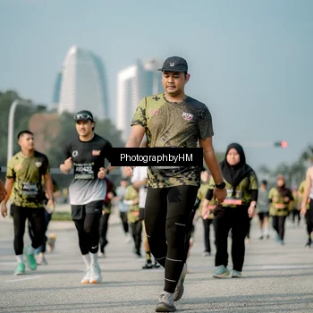 Runner Photo 6720810