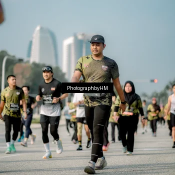Runner Photo 6720815