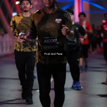 Runner Photo 6720824