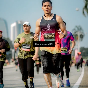 Runner Photo 6720836