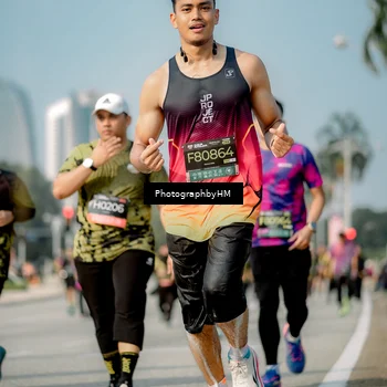 Runner Photo 6720839