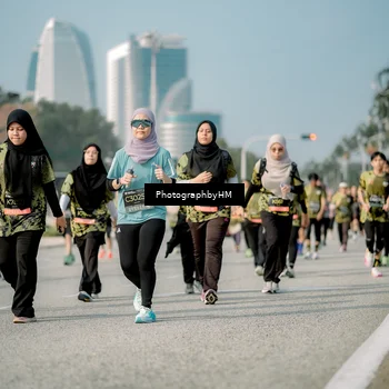 Runner Photo 6720844