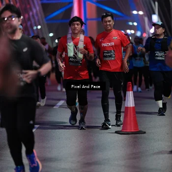 Runner Photo 6720856