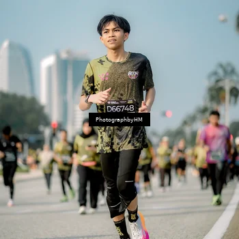 Runner Photo 6720861