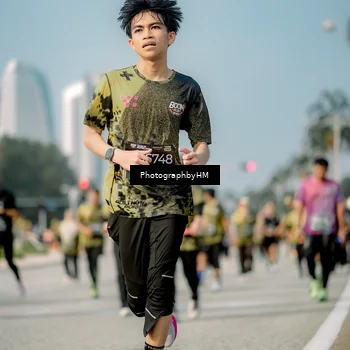 Runner Photo 6720864