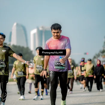 Runner Photo 6720880