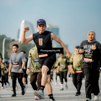 Runner Photo 6720890
