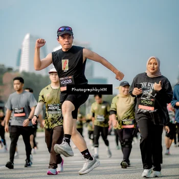 Runner Photo 6720891