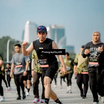 Runner Photo 6720893