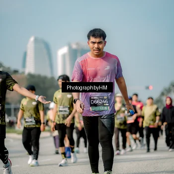 Runner Photo 6720895