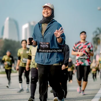 Runner Photo 6720916
