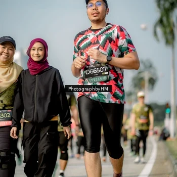Runner Photo 6720918
