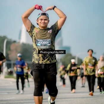 Runner Photo 6720924