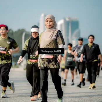 Runner Photo 6720960