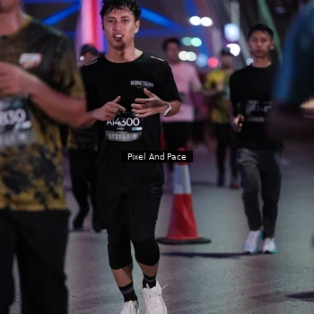 Runner Photo 6720979