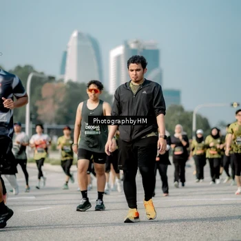 Runner Photo 6720986